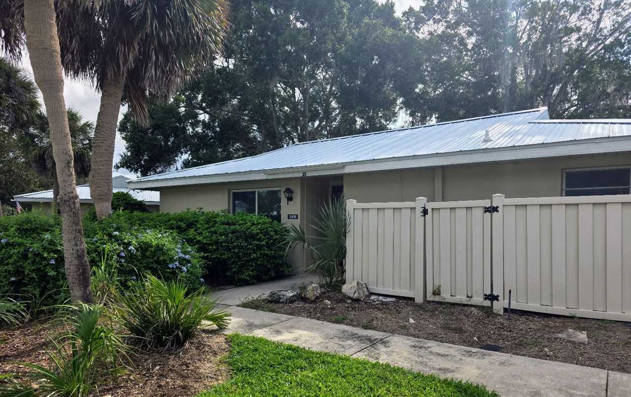 11456 W Bayshore Dr - Photo 2 of 30