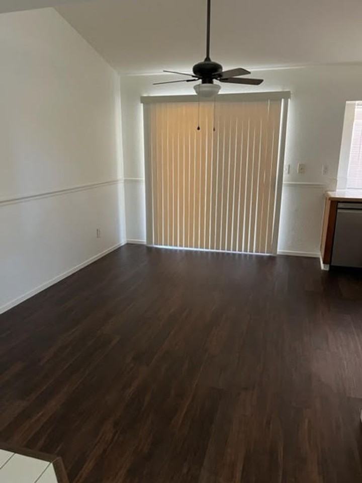 3527 Four Seasons Rd - Photo 3 of 19