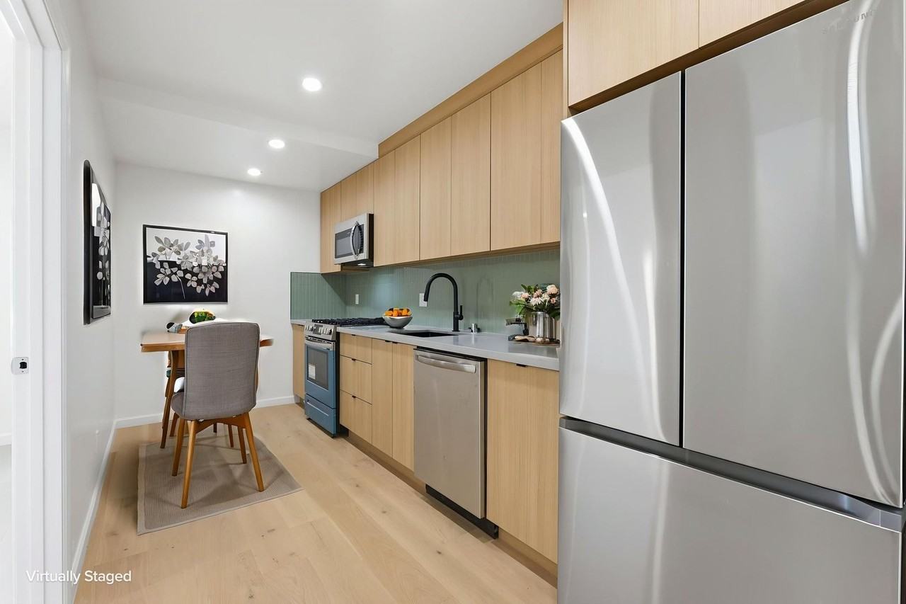 1221 Waller St #A - Photo 5 of 22
