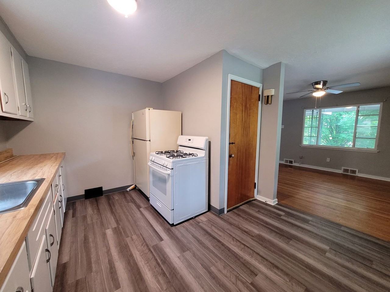 1460 Obey St - Photo 5 of 17