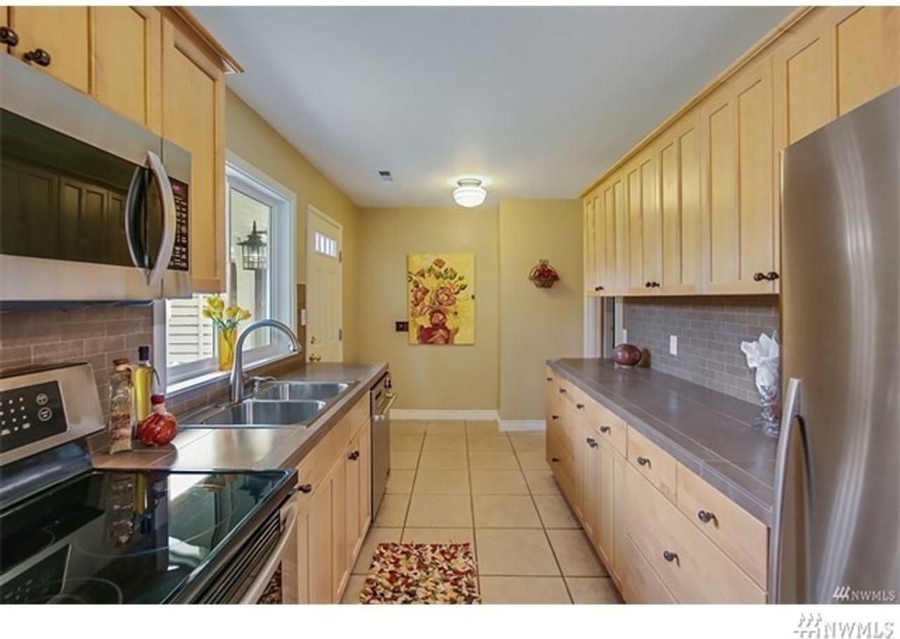 10424 Ne 17th St - Photo 6 of 16