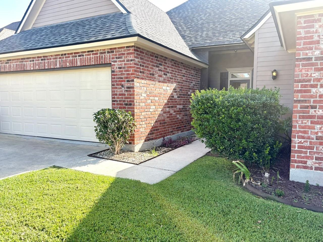 120 Mirada Ln - Photo 2 of 32