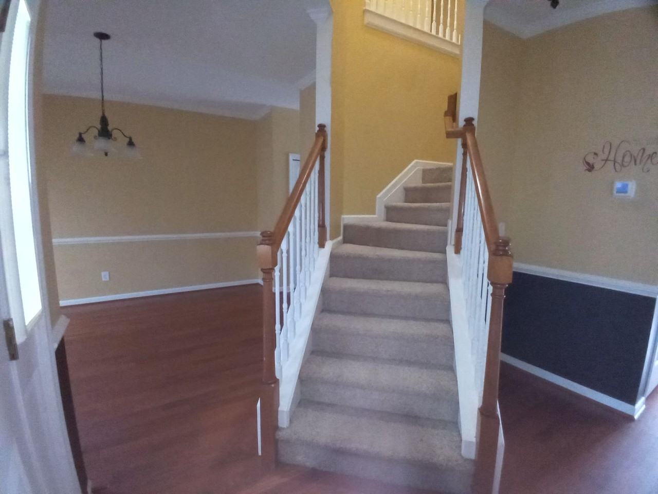 565 Batty Way - Photo 6 of 45