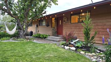 featured image of 2211 Nw Cascade Ave