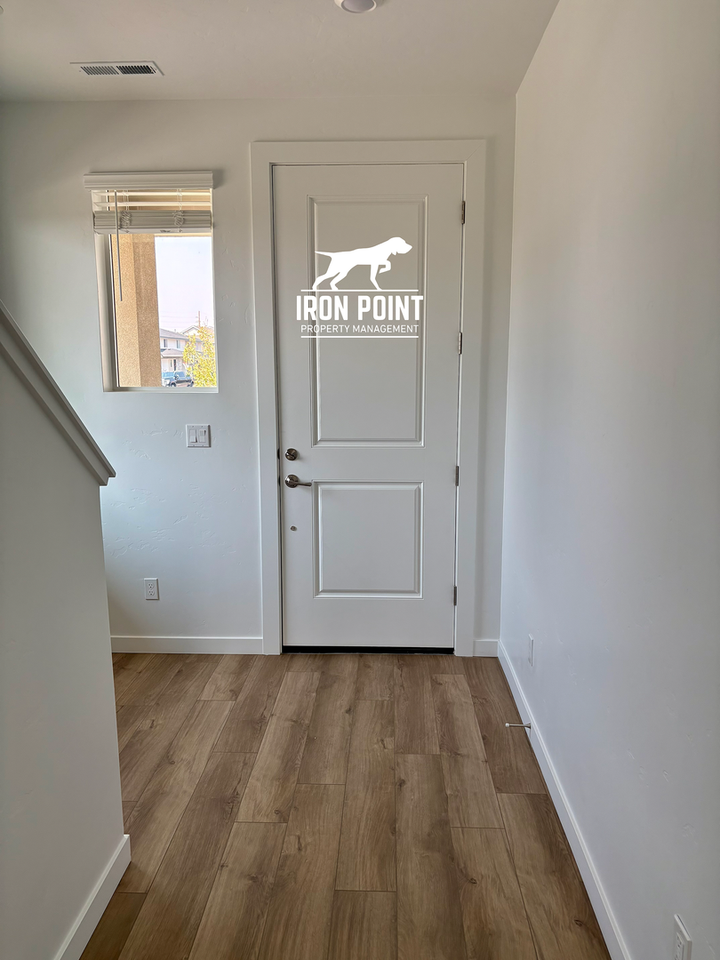 8285 W White Willow St - Photo 2 of 50