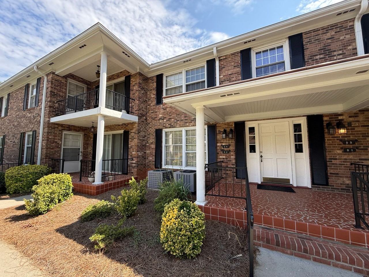 2711 Reynolda Rd