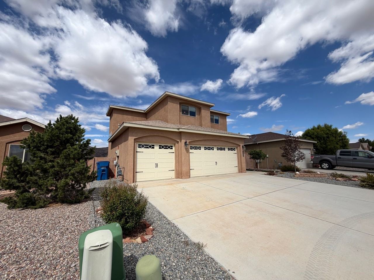 860 Firewheel Loop Sw - Photo 3 of 41