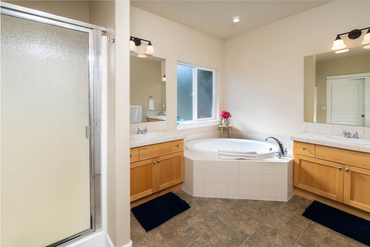 2158 Sw 36th Ct - Photo 4 of 23