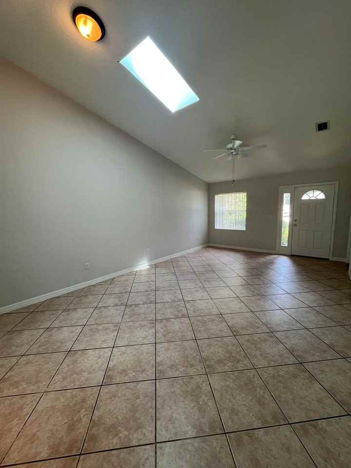 133 Plain View Dr - Photo 3 of 9