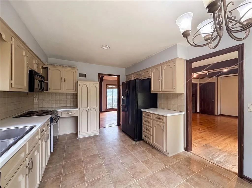 6916 North Overland Drive #Casa - Photo 4 of 13