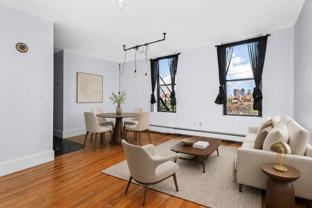 362 Commonwealth Ave - Photo 1 of 1