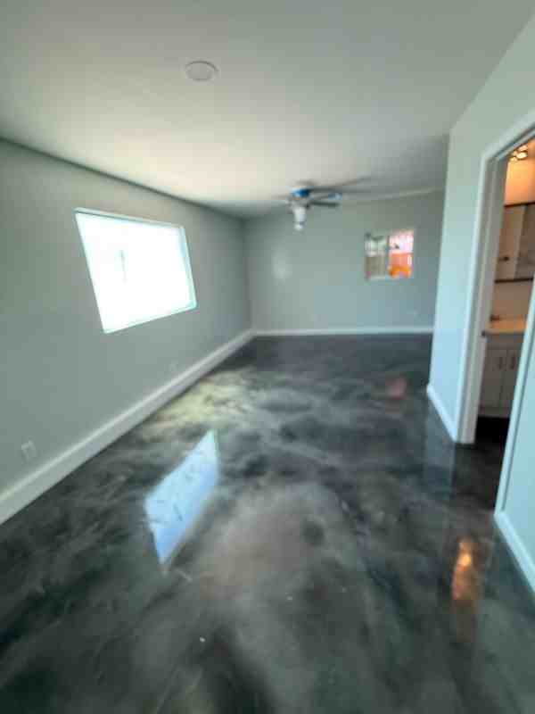 7302 San Miguel Ave - Photo 2 of 12