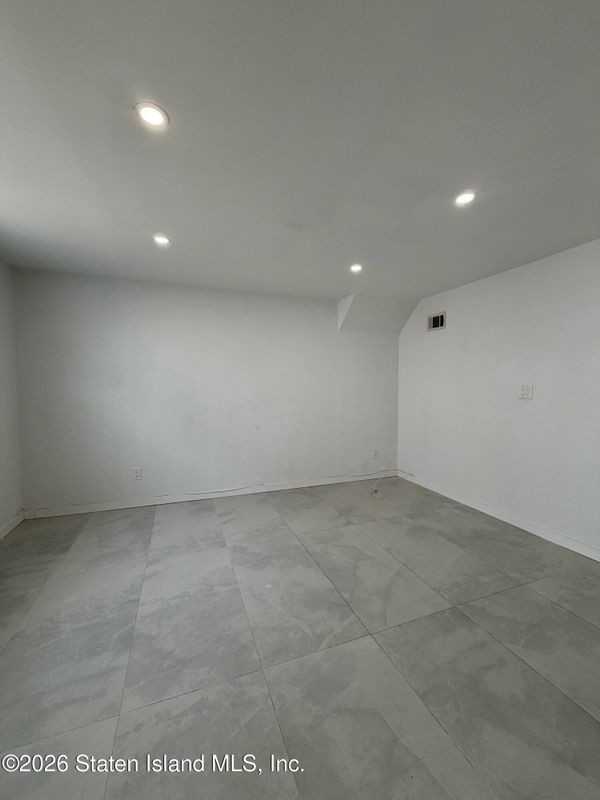 12 Elwood Ave - Photo 3 of 5