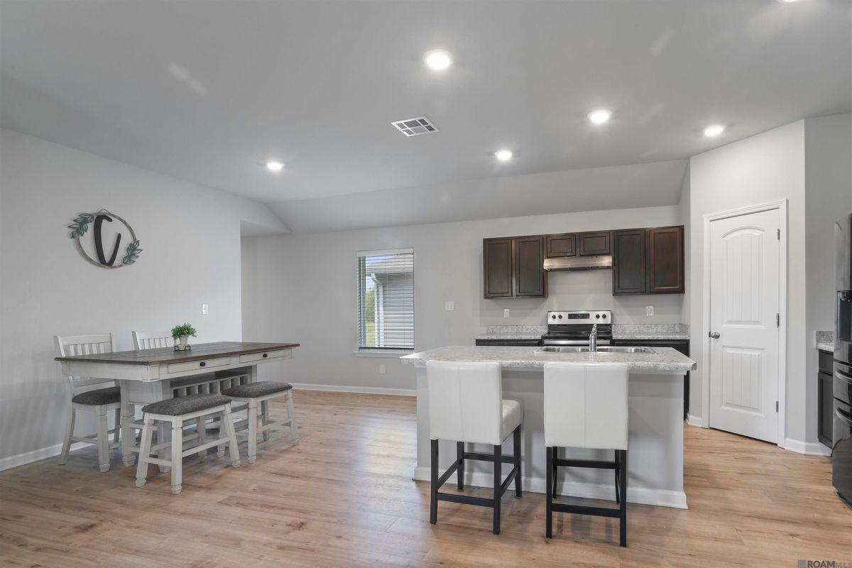 5665 Magnolia De Percy Dr - Photo 5 of 14