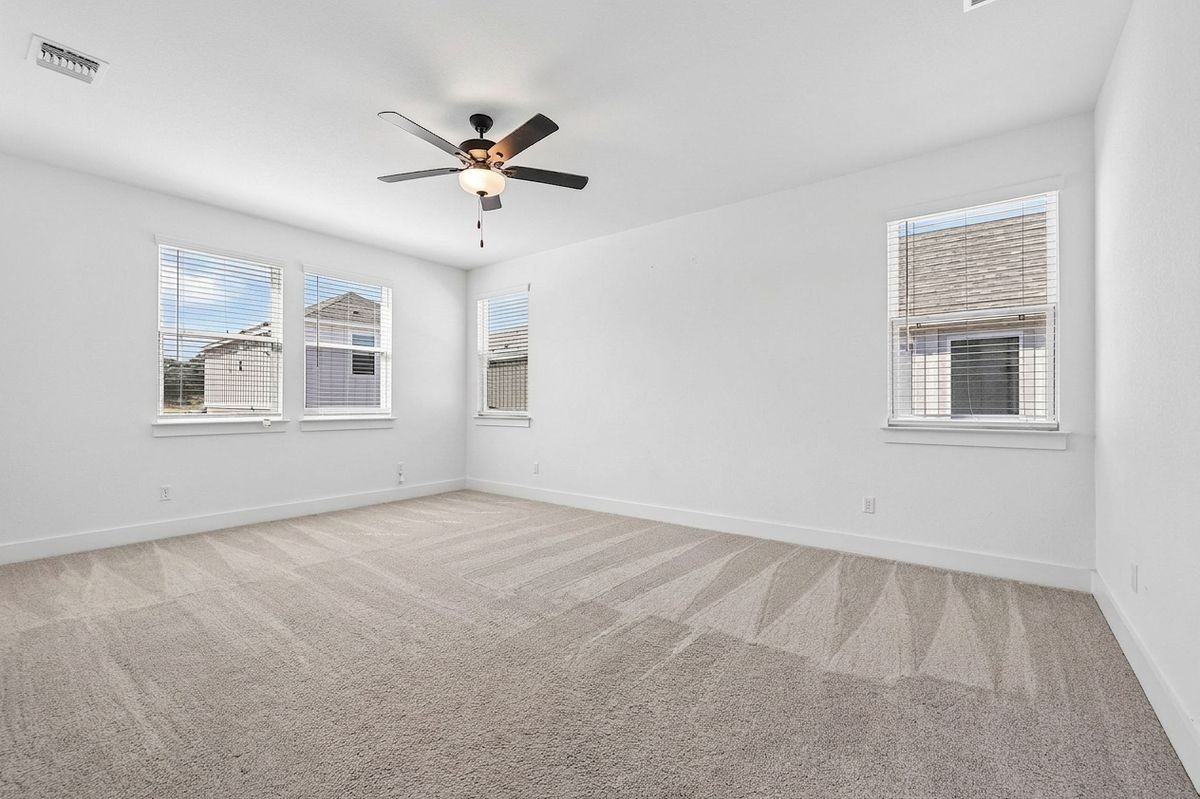 155 Sycamore Pines Ln - Photo 3 of 26
