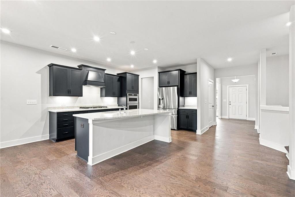 411 Riverclub Rd - Photo 5 of 20