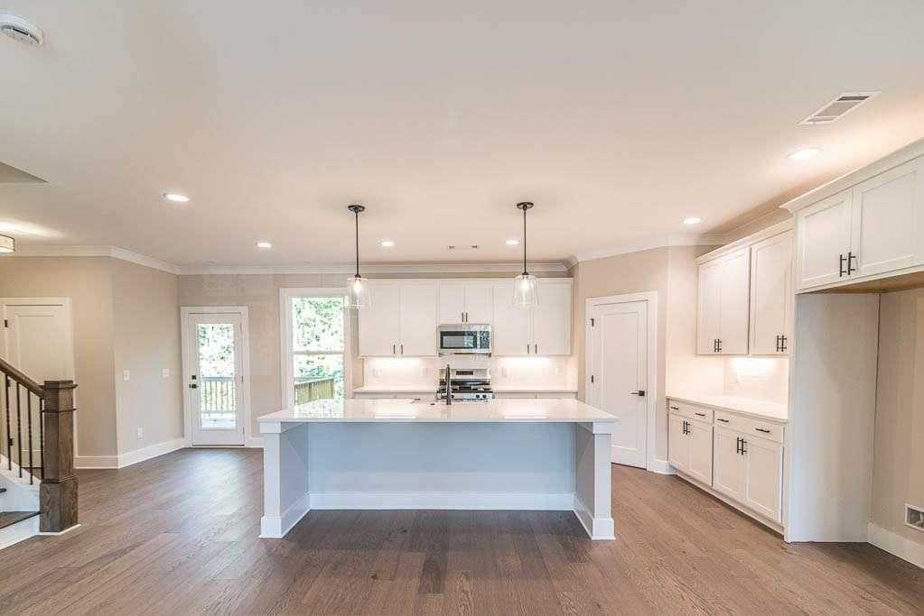 2462 Adair Ridge Ct - Photo 5 of 21