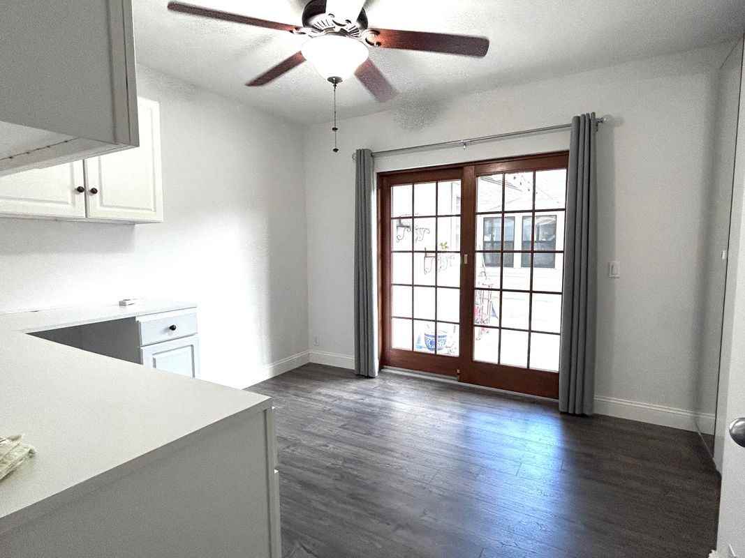 925 El Dorado St - Photo 7 of 13