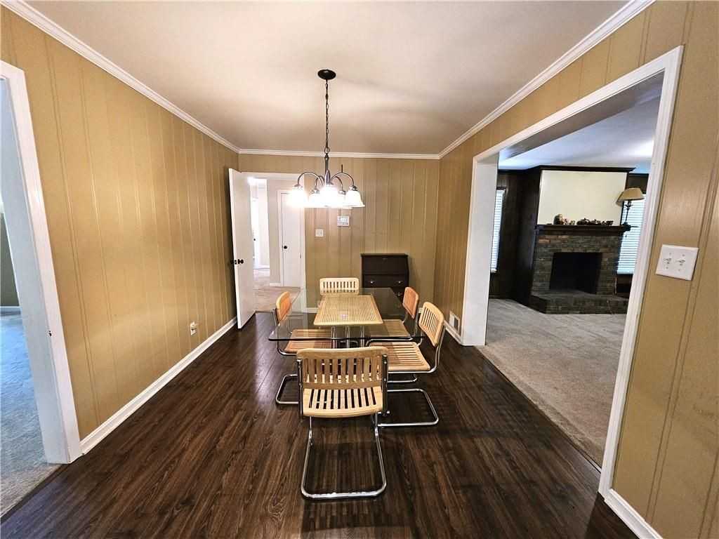 3463 Canadian Way - Photo 5 of 25
