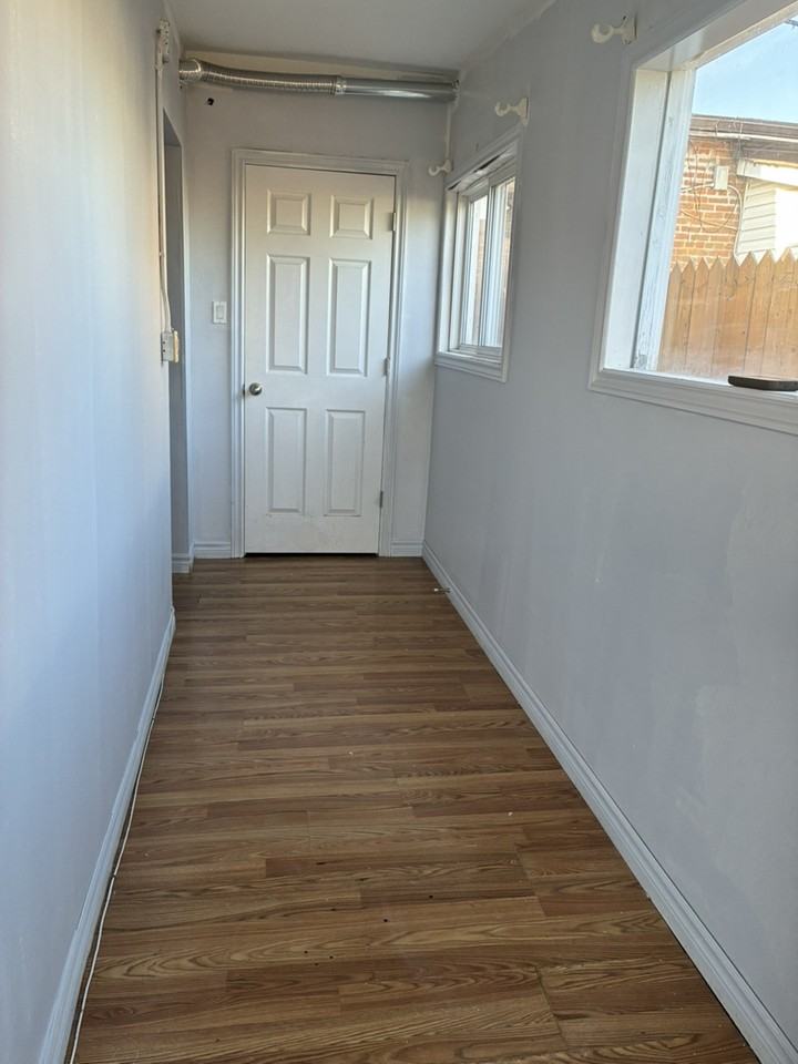 39 Victoria St W - Photo 4 of 15