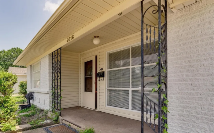 2016 Menefee St - Photo 2 of 16