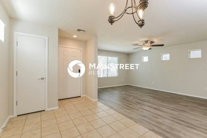 10559 E Pleasant Pasture Dr - Photo 3 of 17
