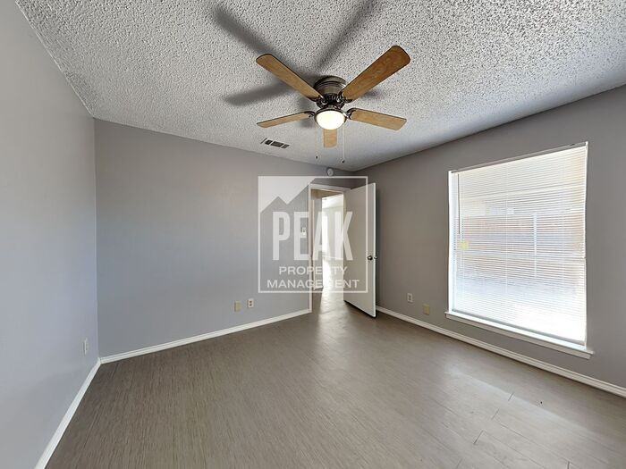 2710 Saint George Pl - Photo 5 of 16