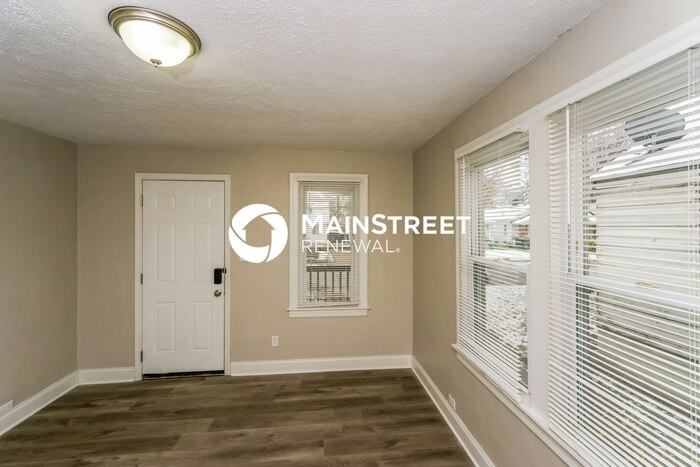 1207 Bicknell Ave - Photo 5 of 18