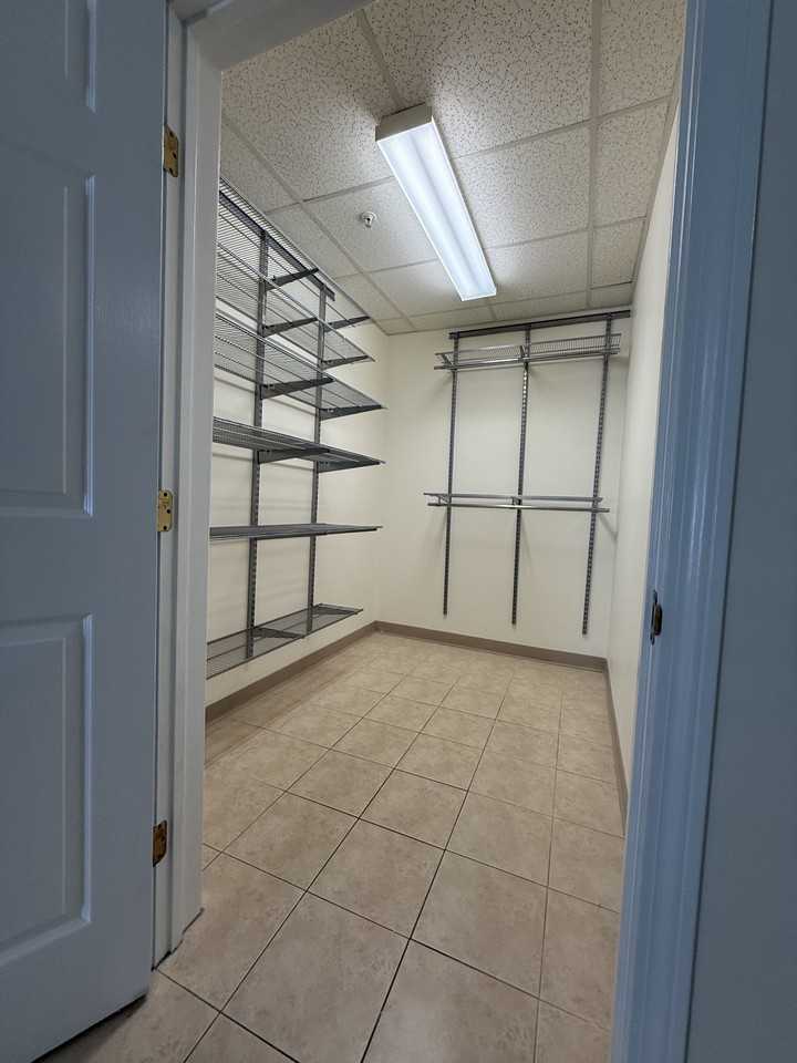 104 Adams St #8 - Photo 7 of 9