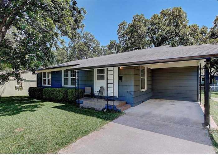 1803 Romeria Dr - Photo 3 of 32