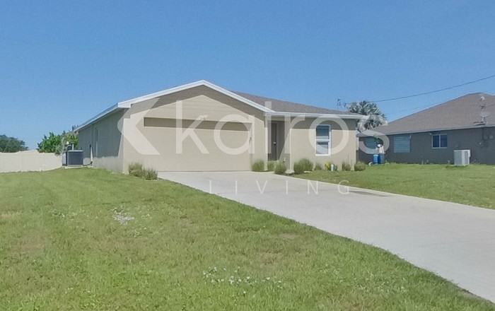 2140 Nw 22nd Ave - Photo 2 of 25