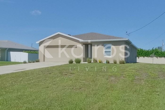 2140 Nw 22nd Ave - Photo 4 of 25