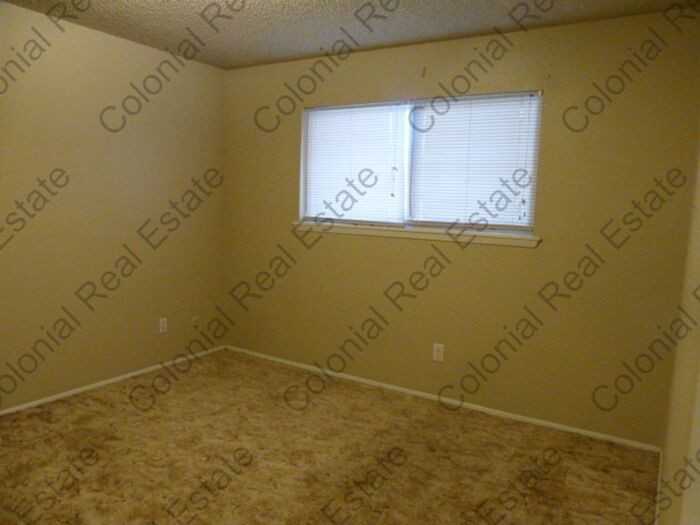 3517 Adenmor Ct #1D - Photo 7 of 8
