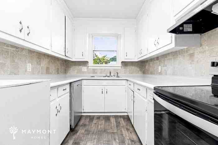 142 Dickert Dr - Photo 6 of 15