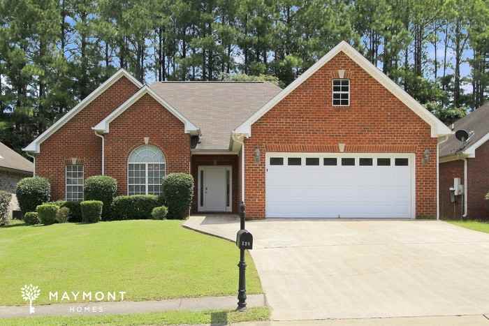 138 Daventry Dr