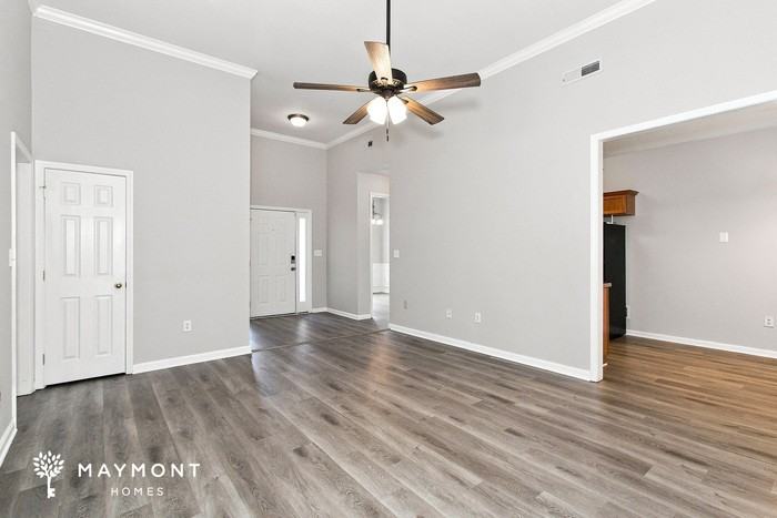 138 Daventry Dr - Photo 4 of 15