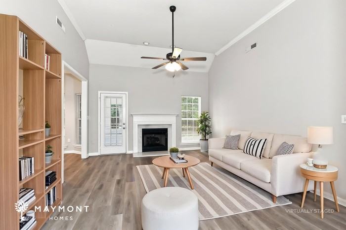 138 Daventry Dr - Photo 6 of 15
