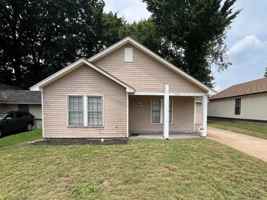 featured image of 4534 Villagreen Dr