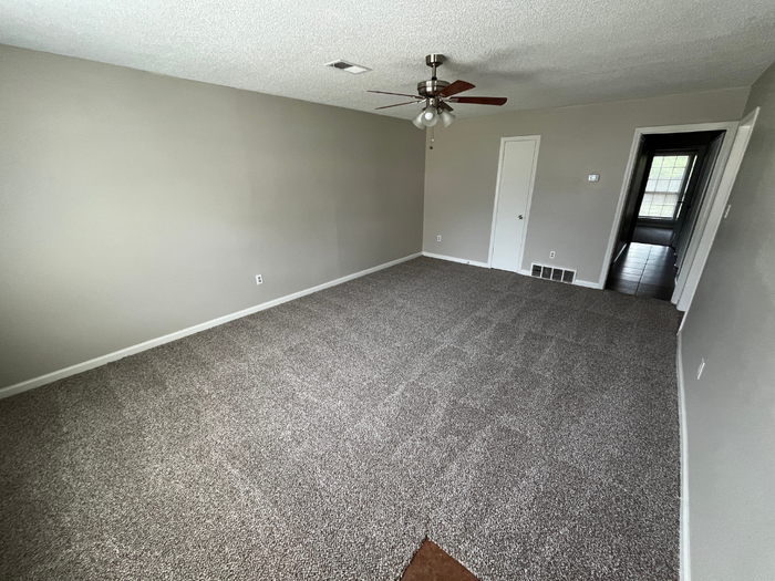 4534 Villagreen Dr - Photo 2 of 20