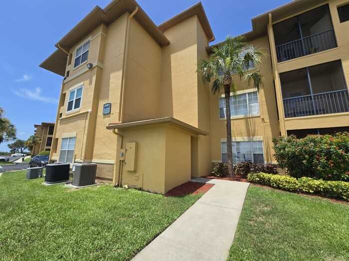 4307 Bayside Village Dr #203 - Photo 3 of 49