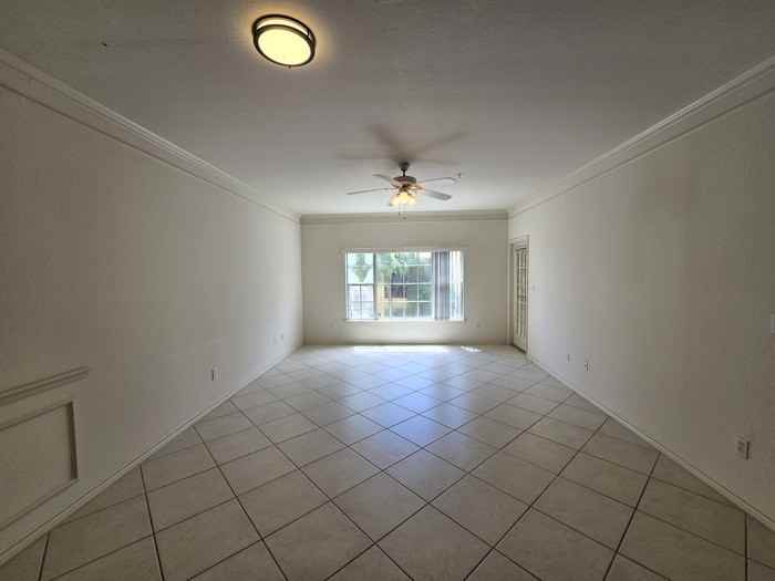 4307 Bayside Village Dr #203 - Photo 7 of 49