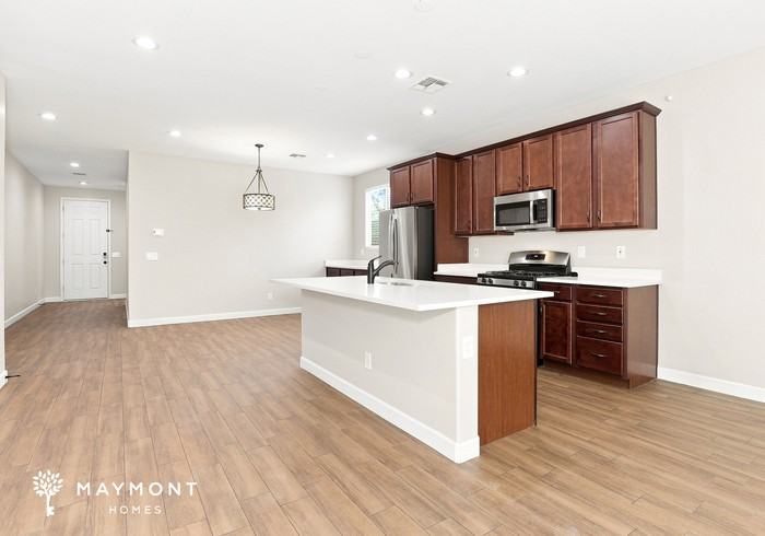 4813 W Leodra Ln - Photo 6 of 13