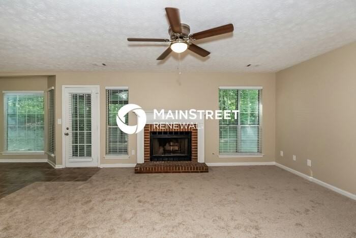 4987 Wedgewood Pl - Photo 4 of 18