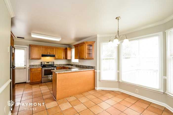 117 Greenglen Dr - Photo 7 of 13