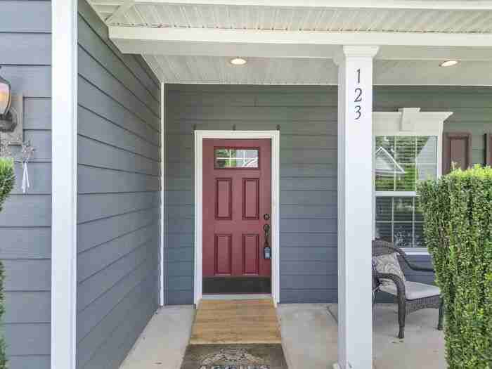 123 Village Vista Dr - Photo 4 of 45