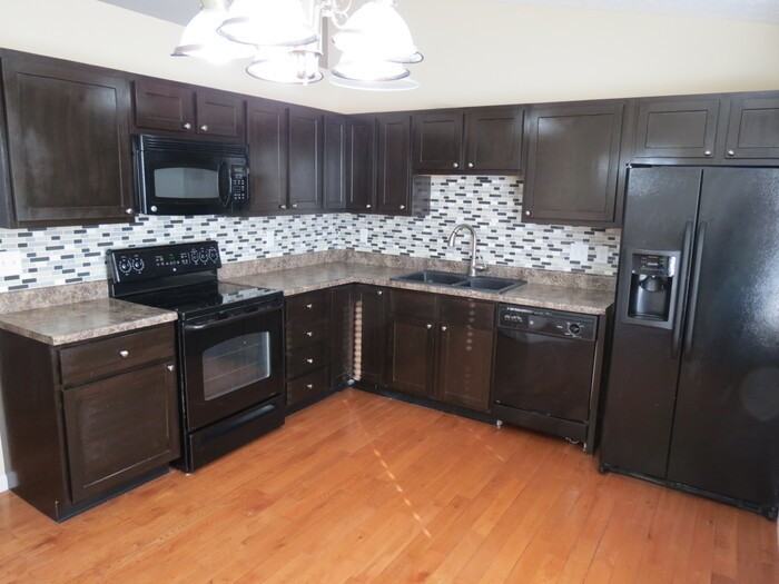4466 Catamaran Dr - Photo 4 of 20