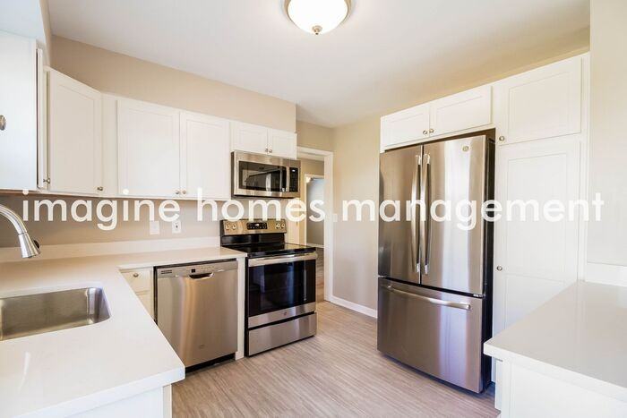 6126 Thole Rd - Photo 7 of 17