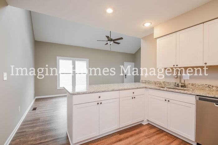 10686 Ravenna Rd #A - Photo 5 of 15