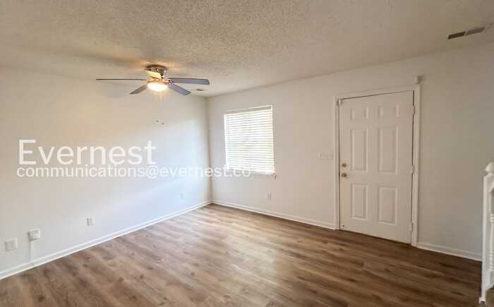 2163 Cheshire Dr - Photo 6 of 18