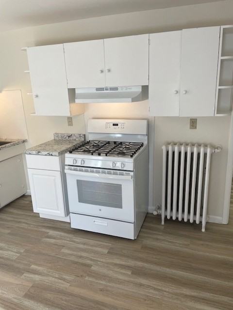 734 E Park St - Photo 2 of 9